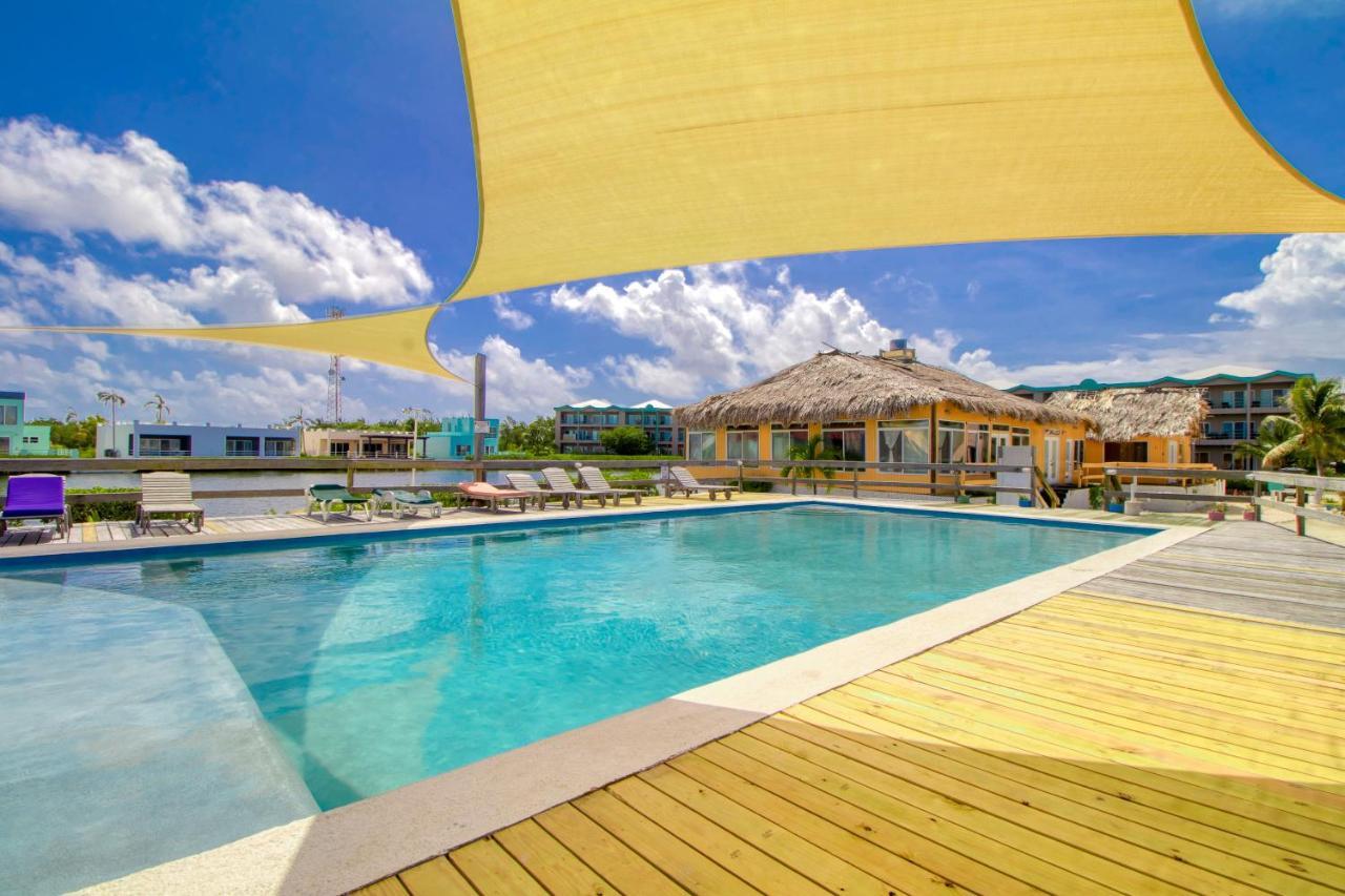 Suite I302 At Mara Laguna Gold Standard Certified San Pedro  Bilik gambar